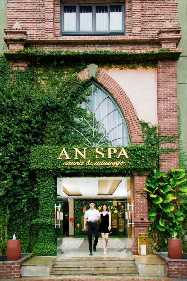 khách hàng hài lòng với dịch vụ tại an spa