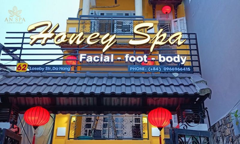 mát xa đá nóng tại honey spa
