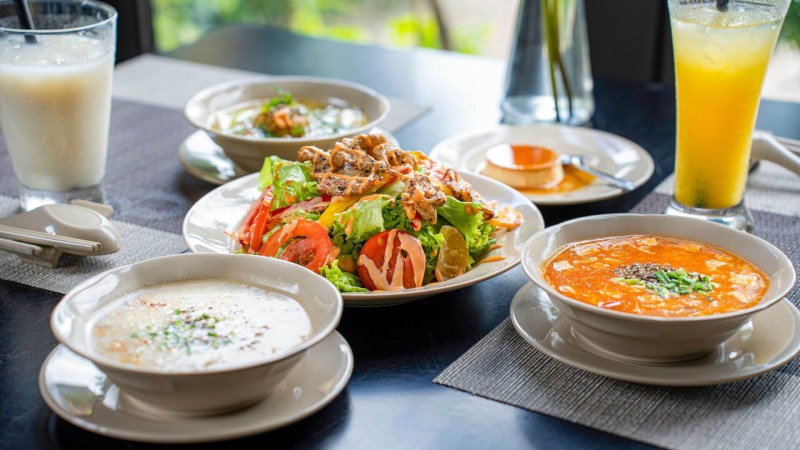 nhà hàng an spa với menu siêu ngon