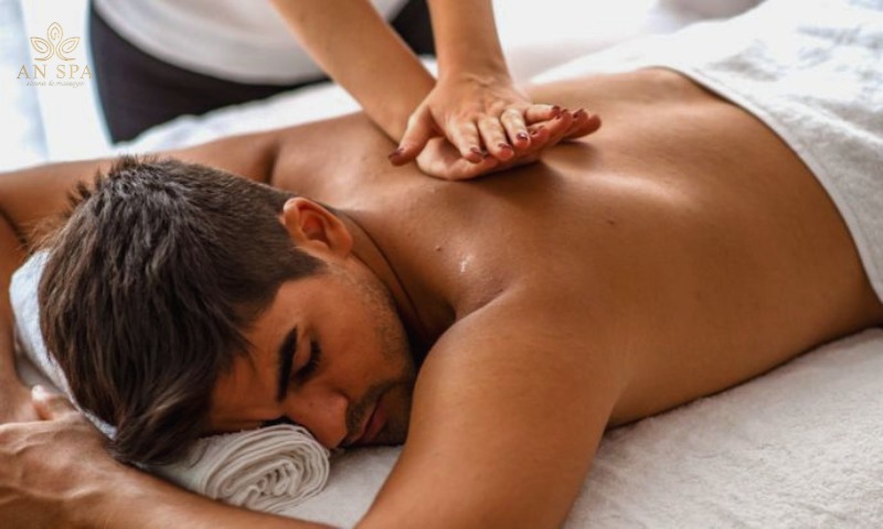 liệu pháp massage thái hỗ trợ phục hồi sức khỏe