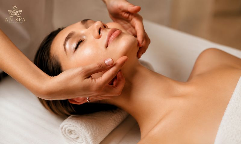 những lưu ý quan trọng khi massage mặt